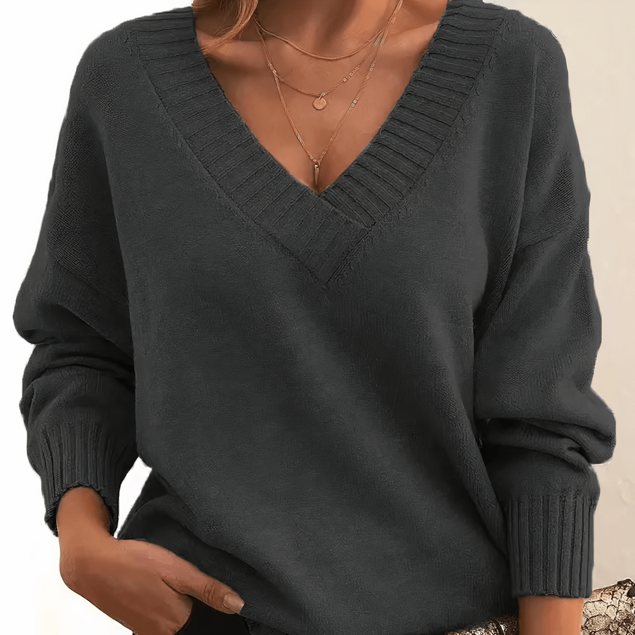 Women's Cashmere Sweater V-Neck - Luxurious Comfort and Style 1